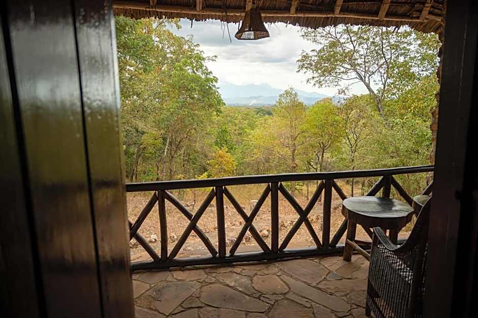Sable Mountain Lodge, A Tent with a View Safaris