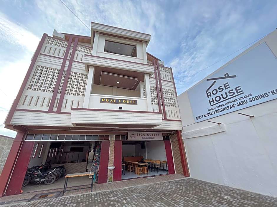 RedDoorz at Rose House Simpang Pemda Medan Selayan