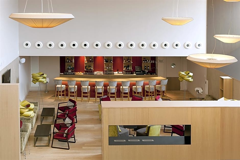 Atenea Port Barcelona Mataro