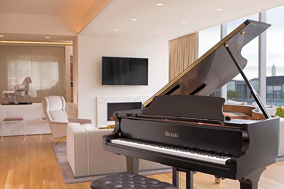 Conrad By Hilton Washington DC