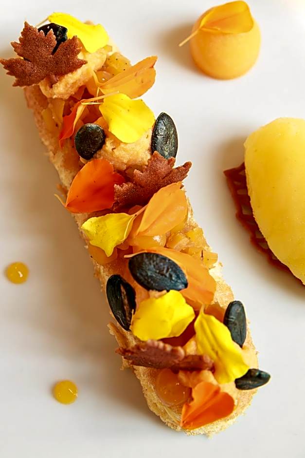 Chateau De Beauvois - Younan Collection