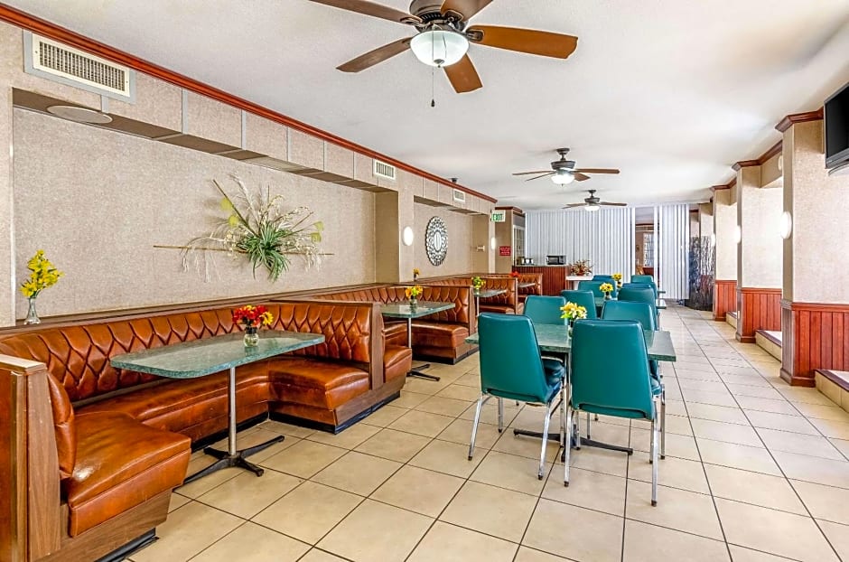 Econo Lodge Martinsville