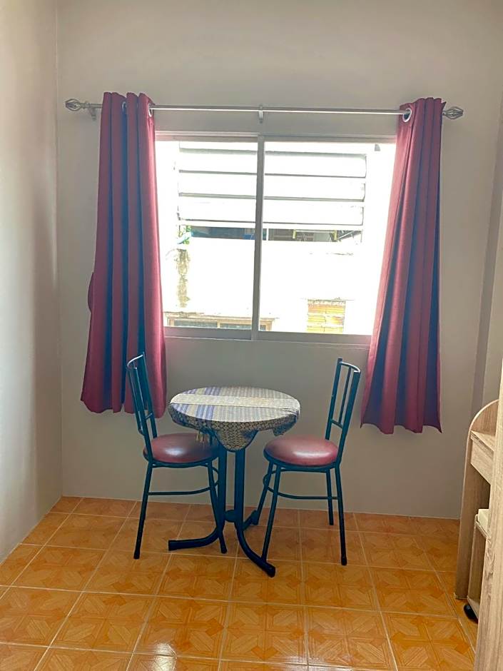 2 Vikings Guesthouse