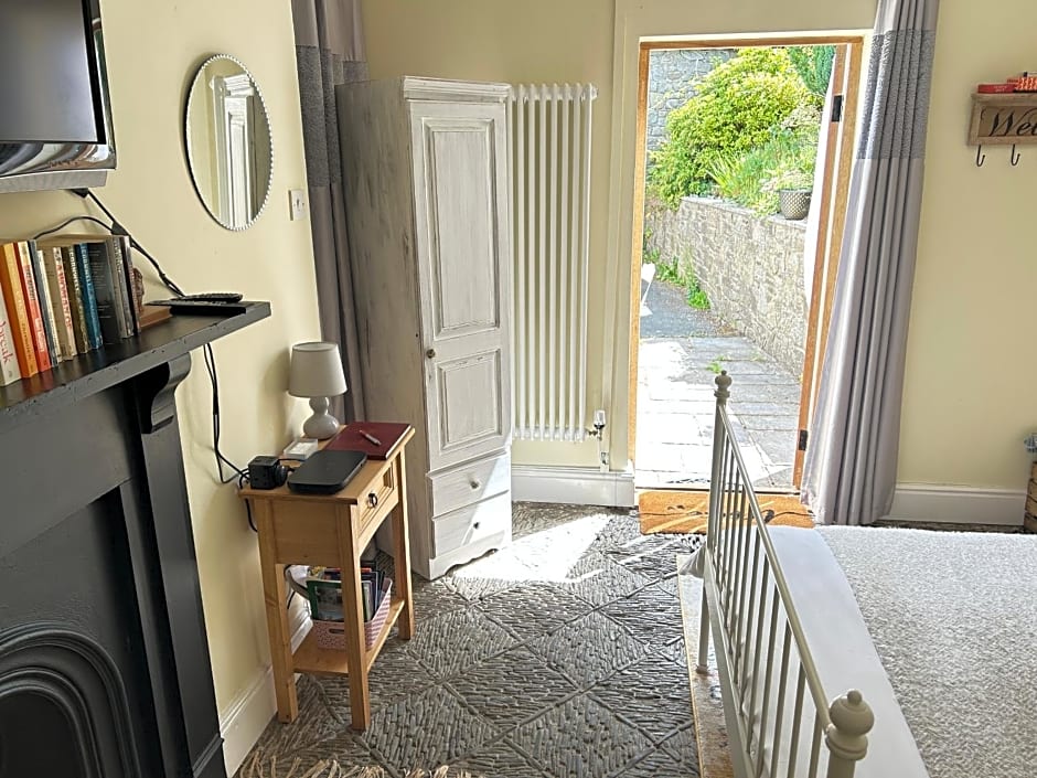 Y Felin Bed and Breakfast and Smallholding