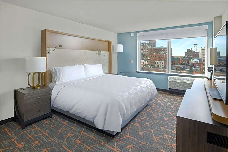 Holiday Inn Portland-By the Bay By IHG