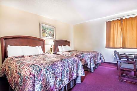 Standard Room with Two Double Beds - Smoking