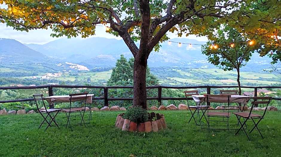 Tana Libera Tutti 1 Nature, Yourself, Love