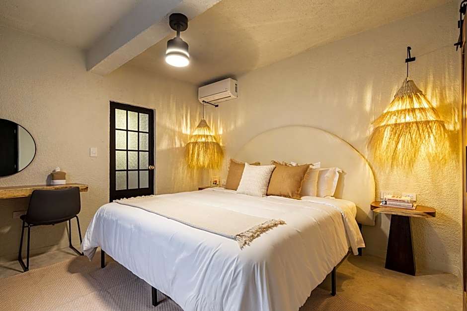 HOLT Hotel del Pueblito