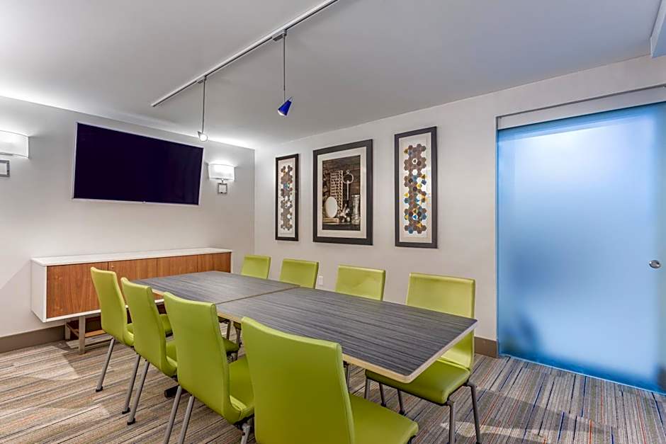 Holiday Inn Express Ramsey Mahwah By IHG