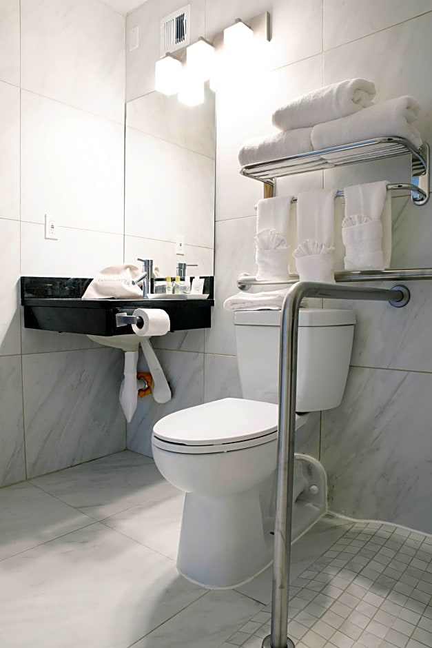 West Wing Boutique Hotel