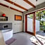 Hog Hollow Country Lodge