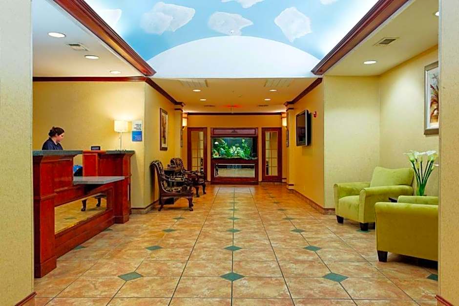 Holiday Inn Express Crockett By IHG