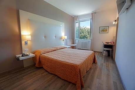 Comfort Double Room with Lake View