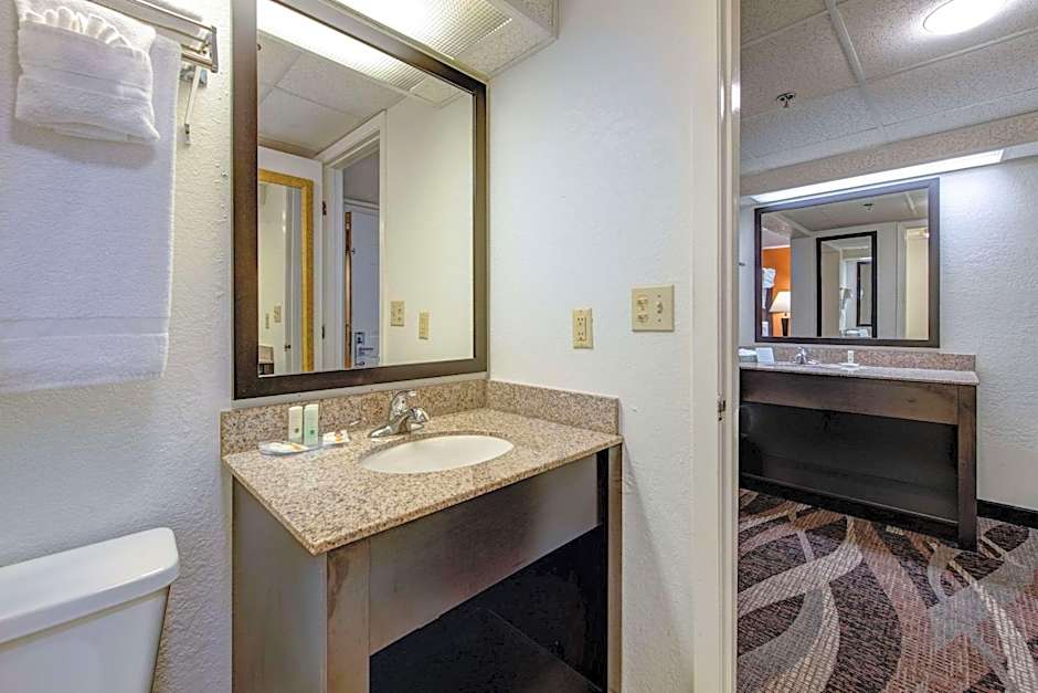 Quality Inn Creekside Gatlinburg