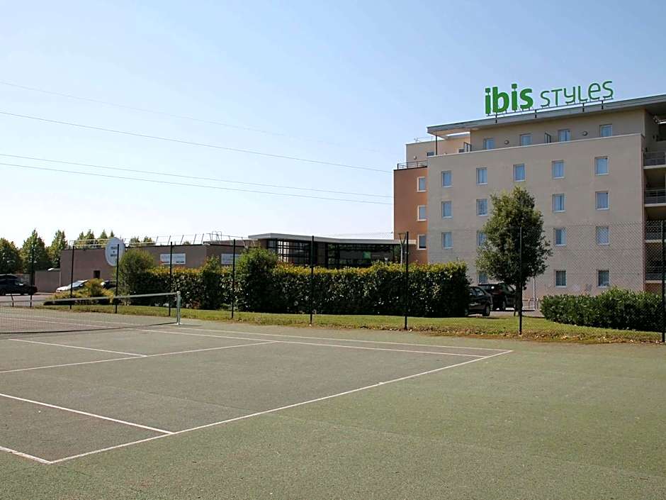 Hotel Ibis Styles Montargis Arboria