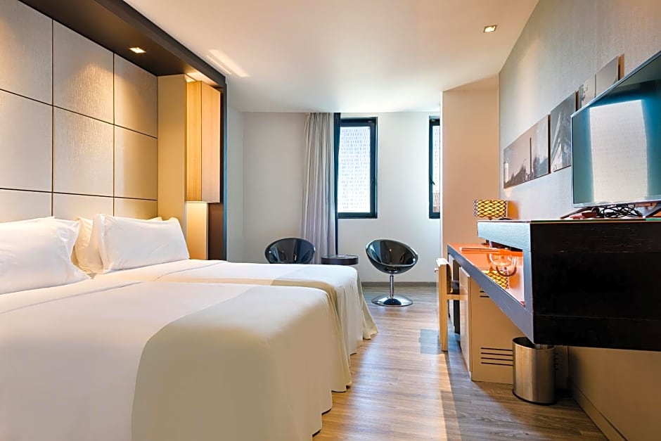 Hotel Barcelona Condal Mar Affiliated by Meliá