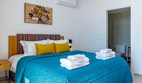 Double Room B - Non-Smoking