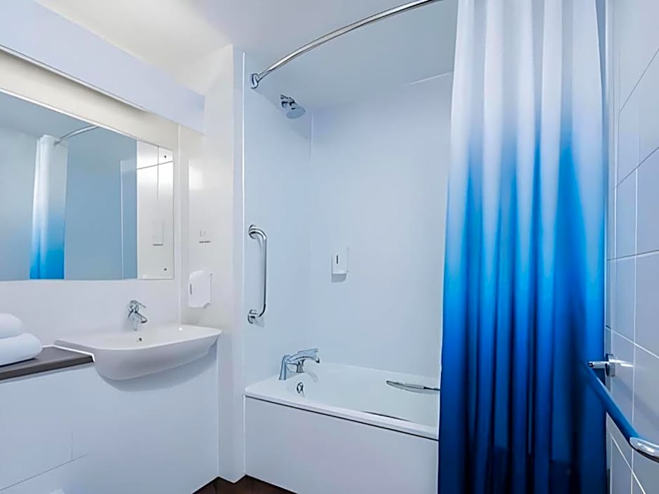 Travelodge Windsor Central