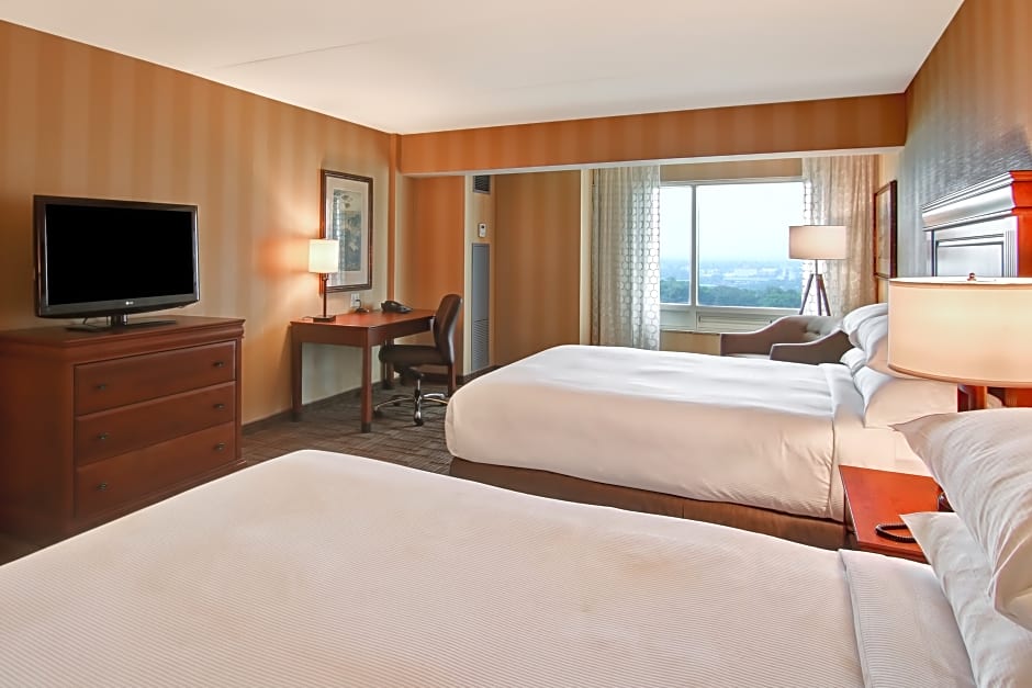 Photo 1 of 8 of 2 Queen Beds, River View