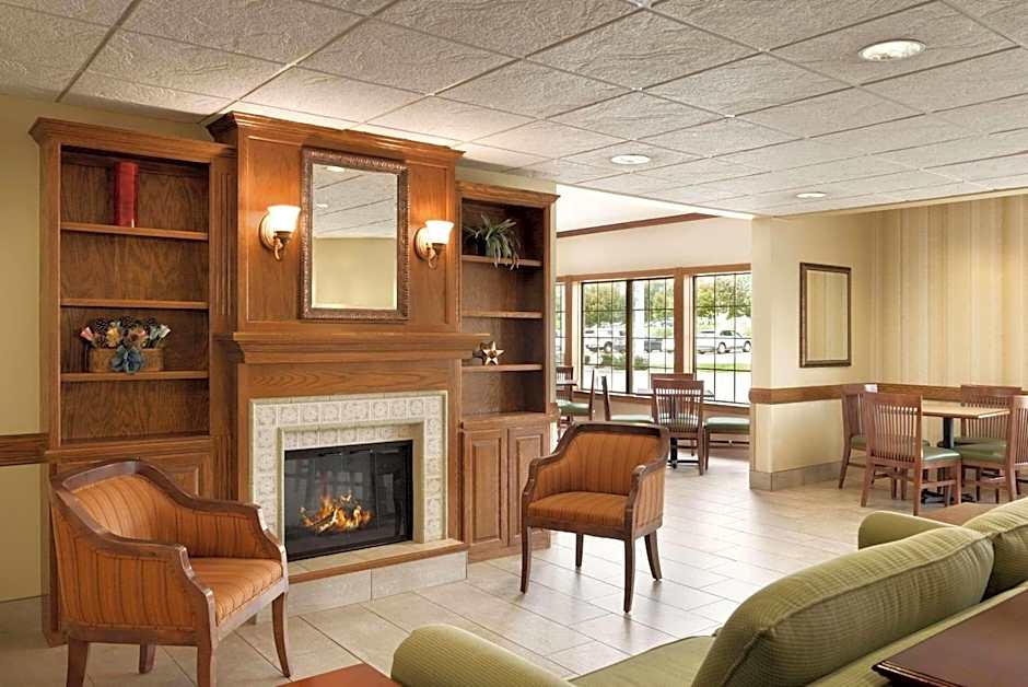 Country Inn & Suites by Radisson, Chanhassen, MN