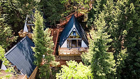 Montana Suite Bungalows