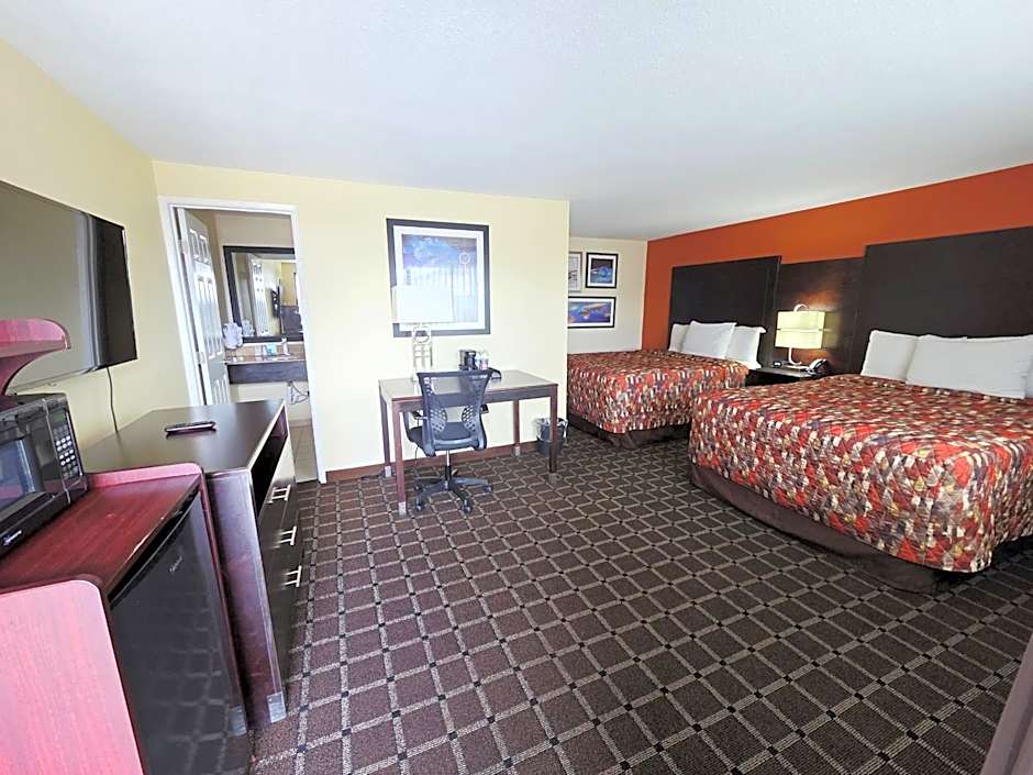 Oregon Trail Inn and Suites