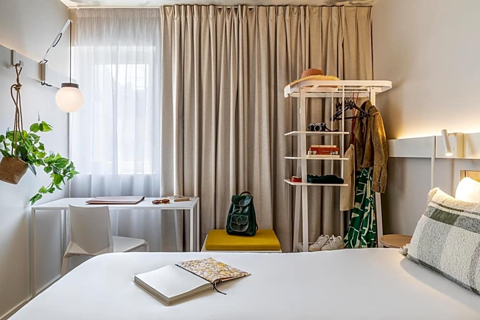 ibis Maine Montparnasse