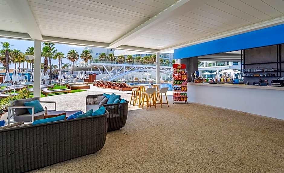 Flamingo Paradise Beach Hotel - Adults Only