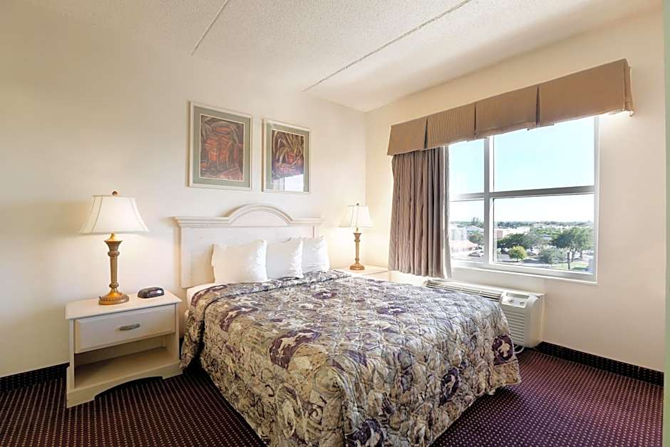 Allure Suites of Fort Myers