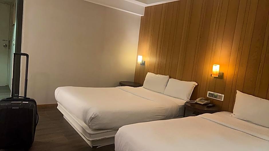 Highness Hotel