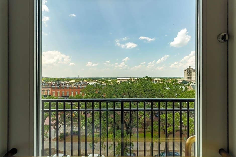 Holiday Inn Express Savannah - Historic District, an IHG Hotel
