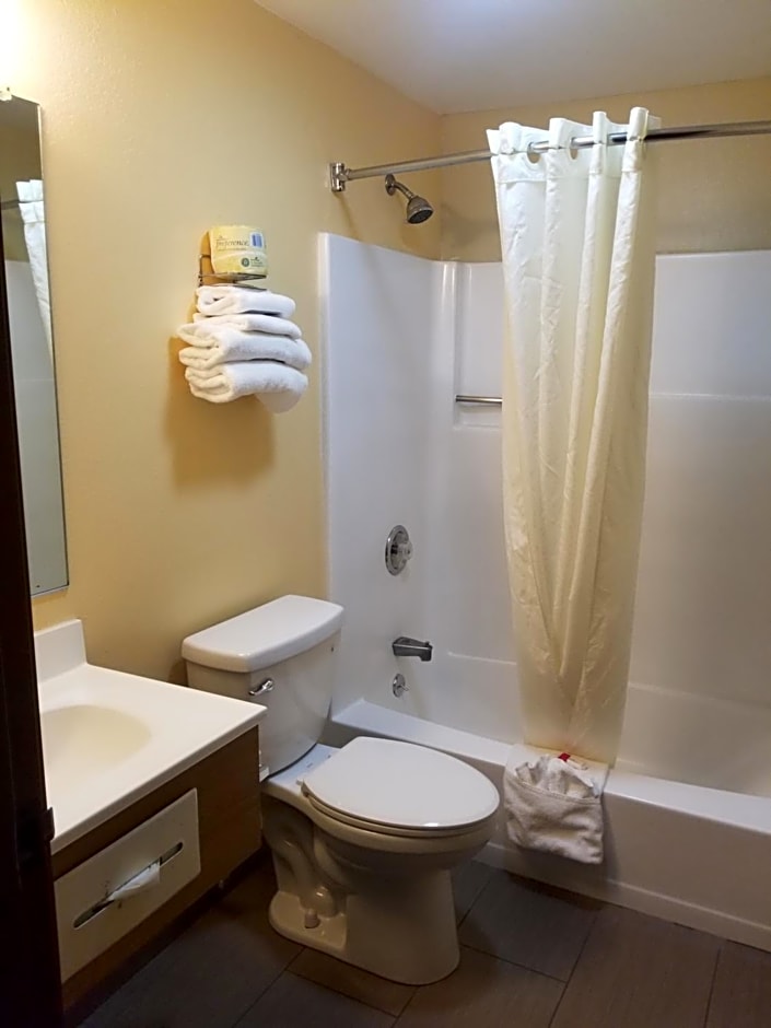 Super 8 by Wyndham Carson City