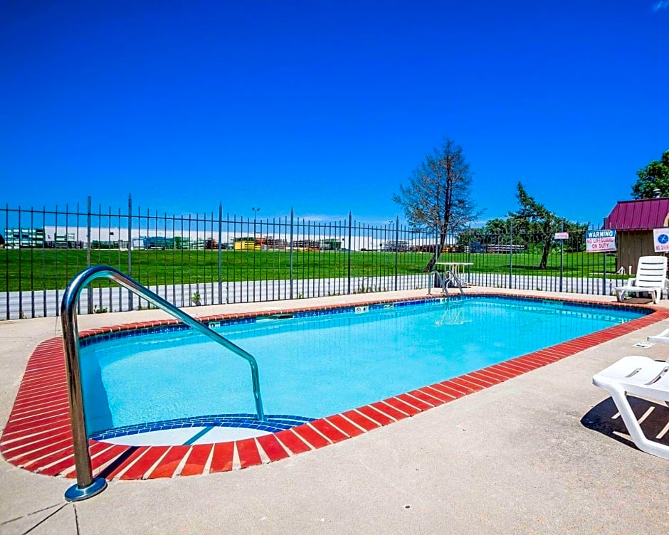 Econo Lodge Urbandale-Northwest Des Moines