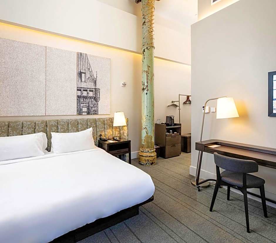 The Richardson Hotel