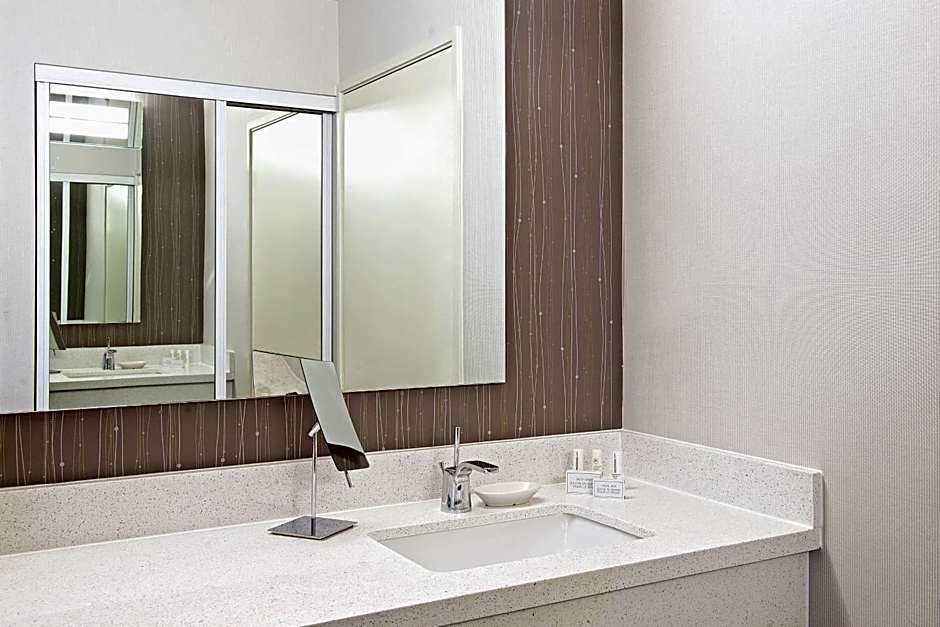 Courtyard by Marriott Palm Desert