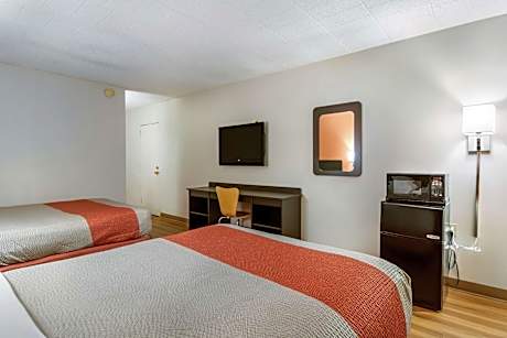 Quadruple Room - Disability Access - Non-Smoking