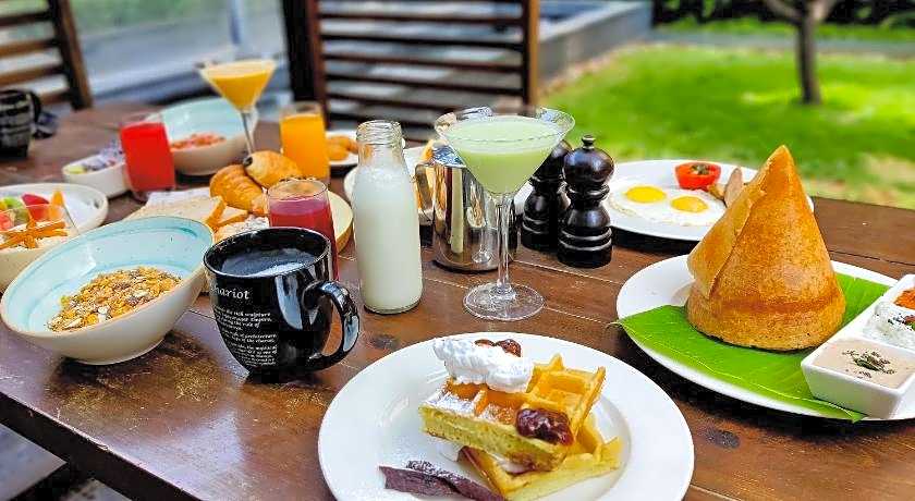 Renaissance by Marriott Bengaluru Race Course Hotel