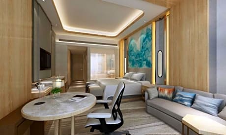 1 King Bed Business Room City View Smoking