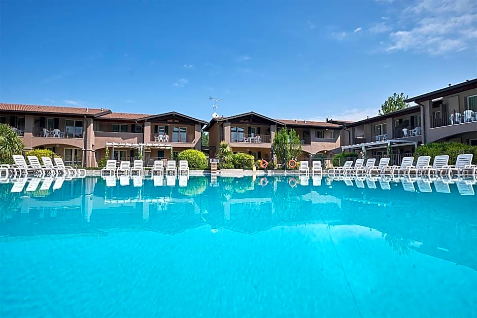 Villaggio Turistico Lugana Marina