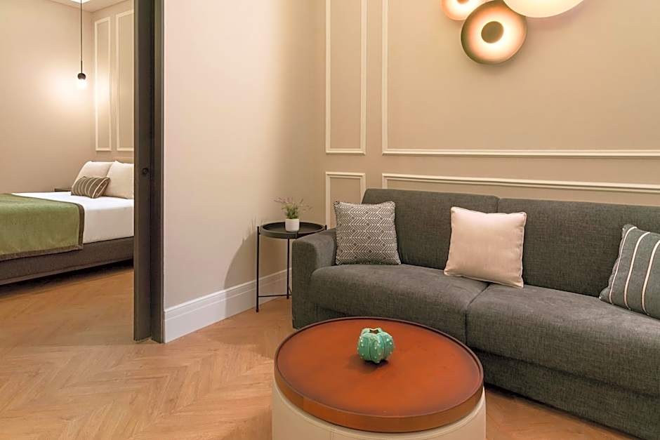 Catalonia Puerta Del Sol