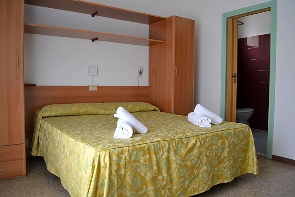 Hotel Mirage
