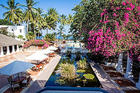 Serena Beach Resort and Spa