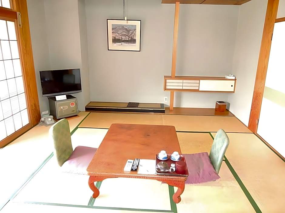 Yudanaka Onsen Shimaya