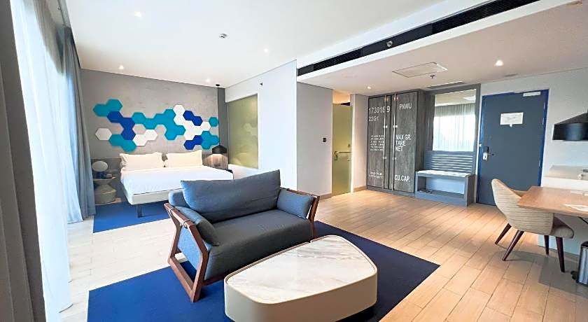 ibis Styles Batam Nagoya