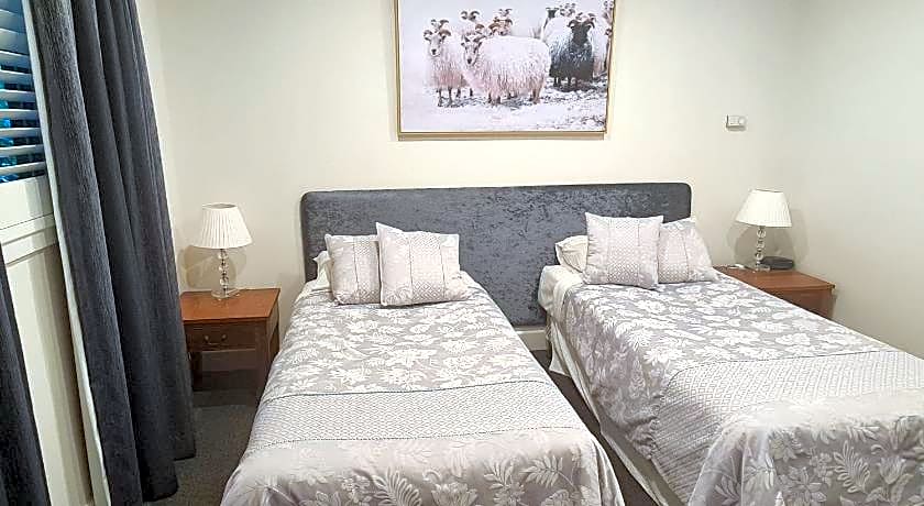 Moore Park Apartments