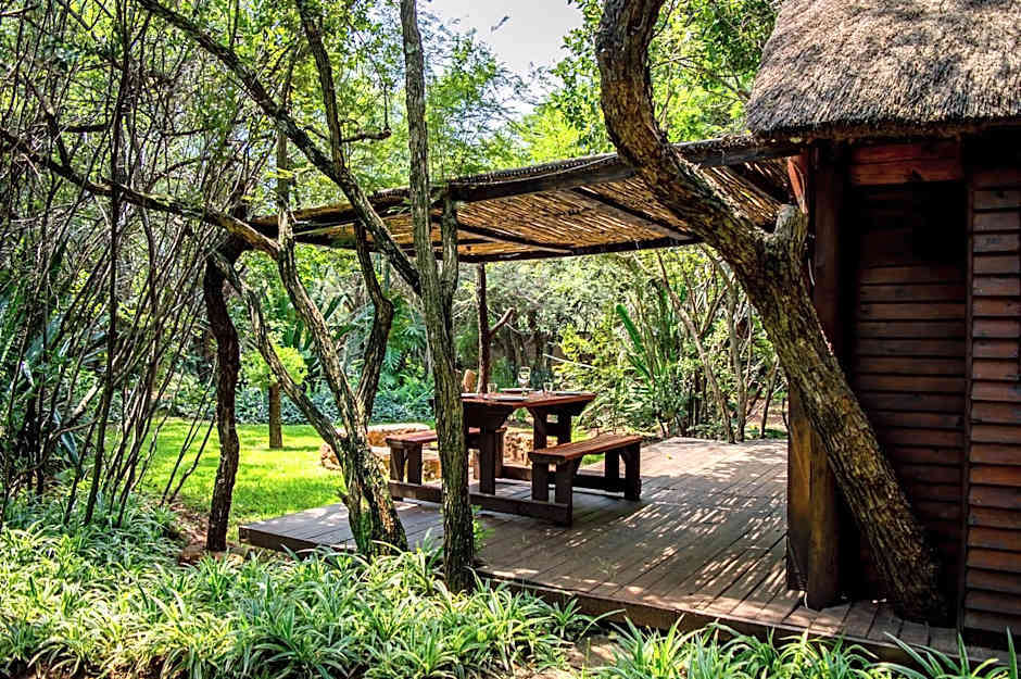 Shangrila-innibos Country Lodge