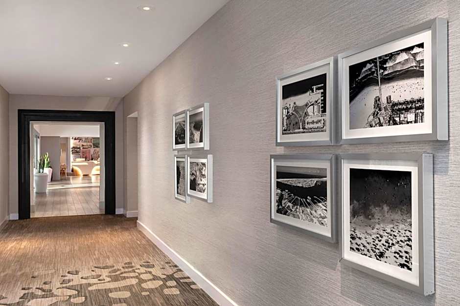 Renaissance Newport Beach Hotel