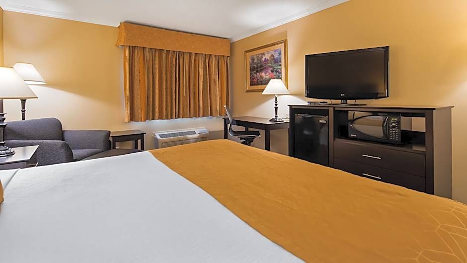 Best Western Inn & Suites