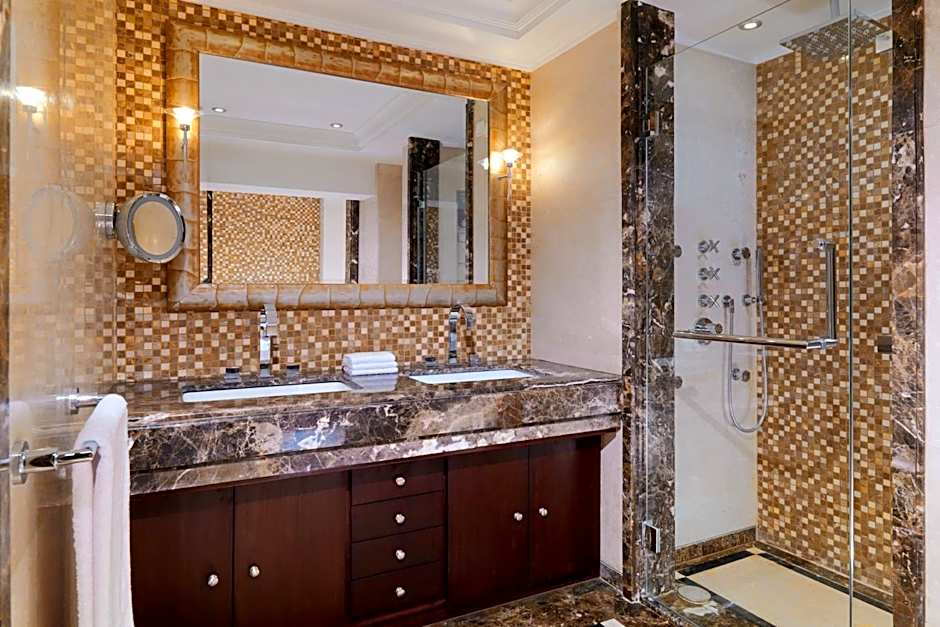 Sheraton Cairo Hotel & Casino