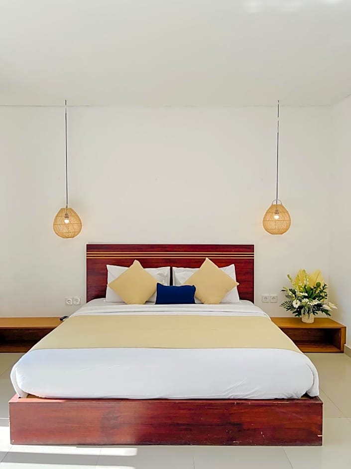 Apple Villas & Apartments